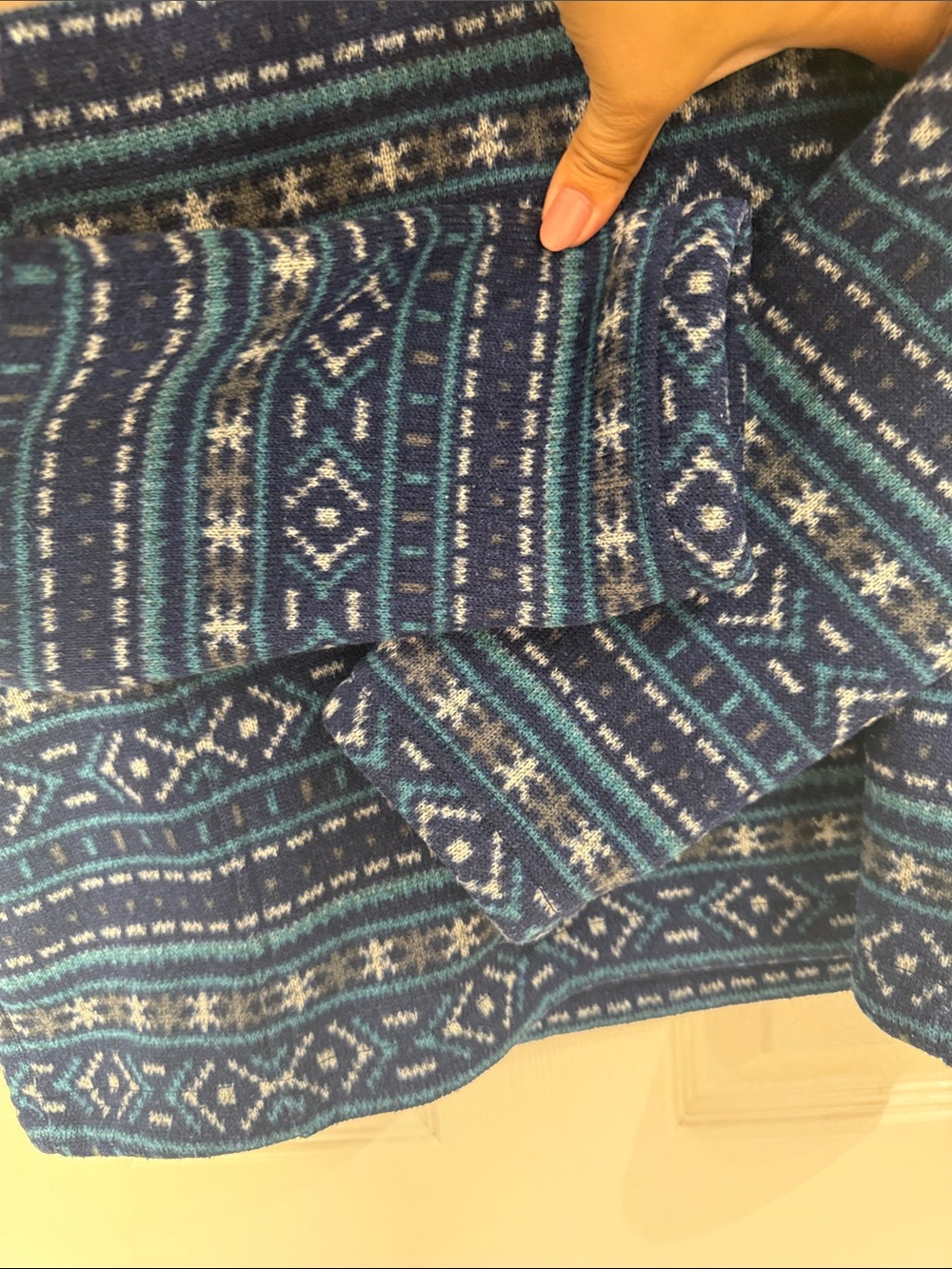 The North Face Men's Tsillan 1/4 Zip Sweatshirt - Navy Fair Isle size Large - Picture 3 of 4